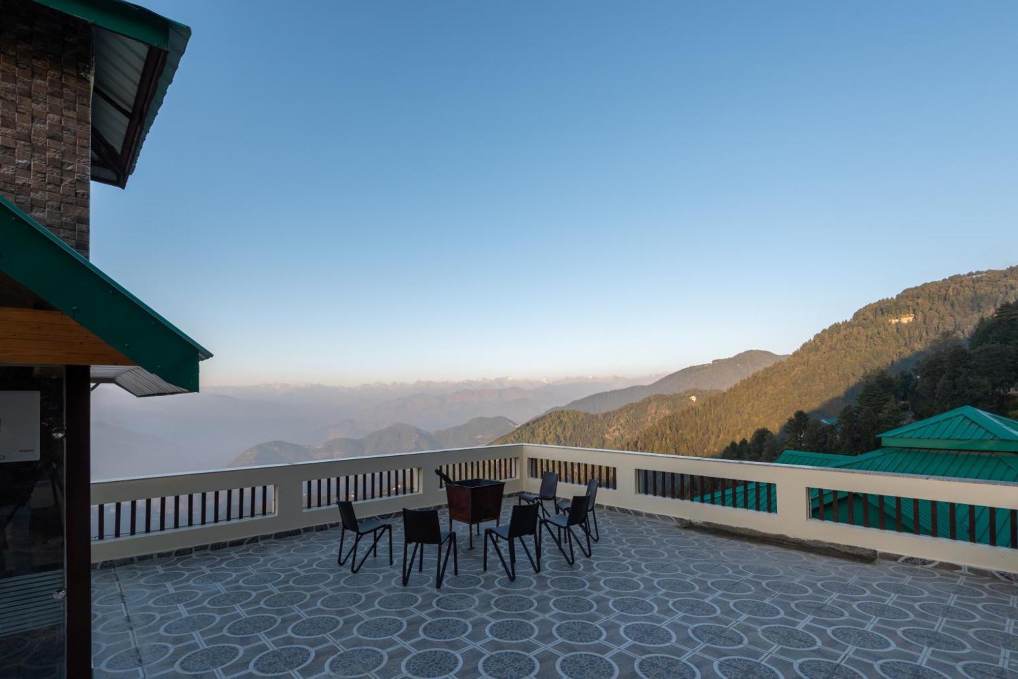 The Seasons Dalhousie - Best Valley View & Mountain View Hotel In Dalhousie Bagian luar foto