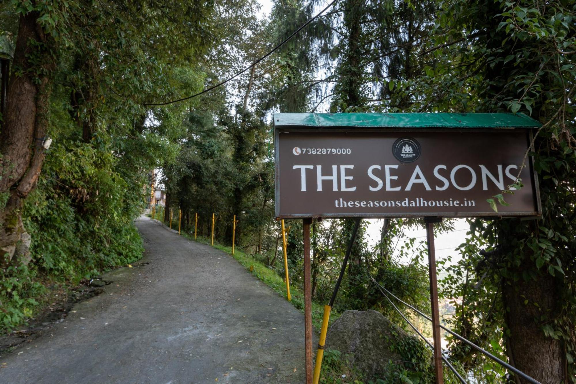 The Seasons Dalhousie - Best Valley View & Mountain View Hotel In Dalhousie Bagian luar foto